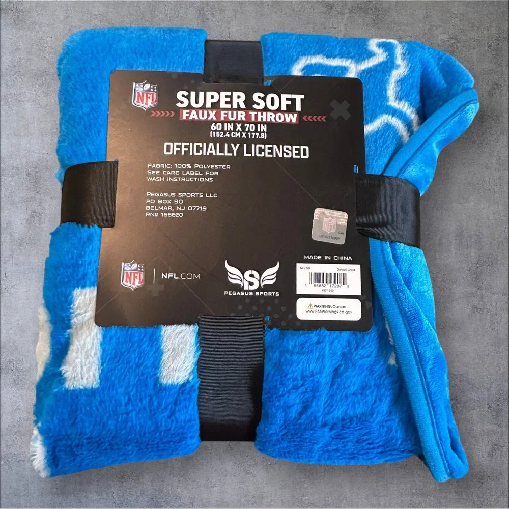 NFL Detroit Lions Throw Blanket 60x70 Blue New Super Soft Faux Fur Pegasus Sport